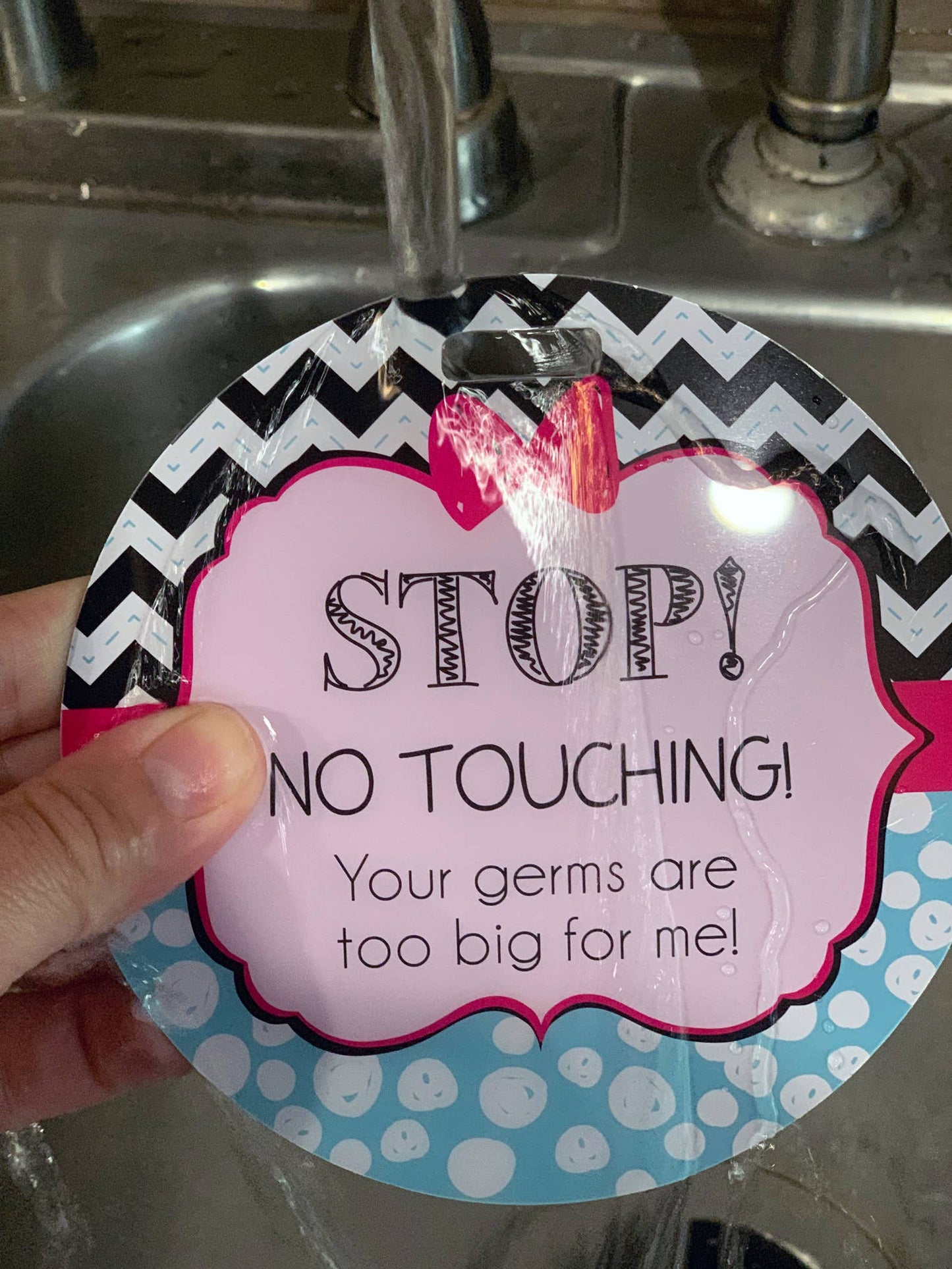 Zig Zag No Touching Car Seat and Stroller Tag