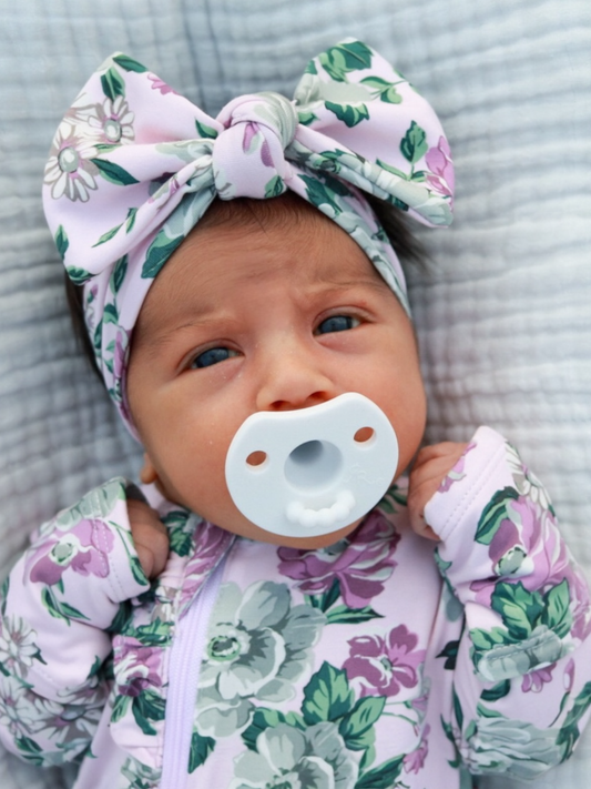 Knot Bow, Blissful Blossoms