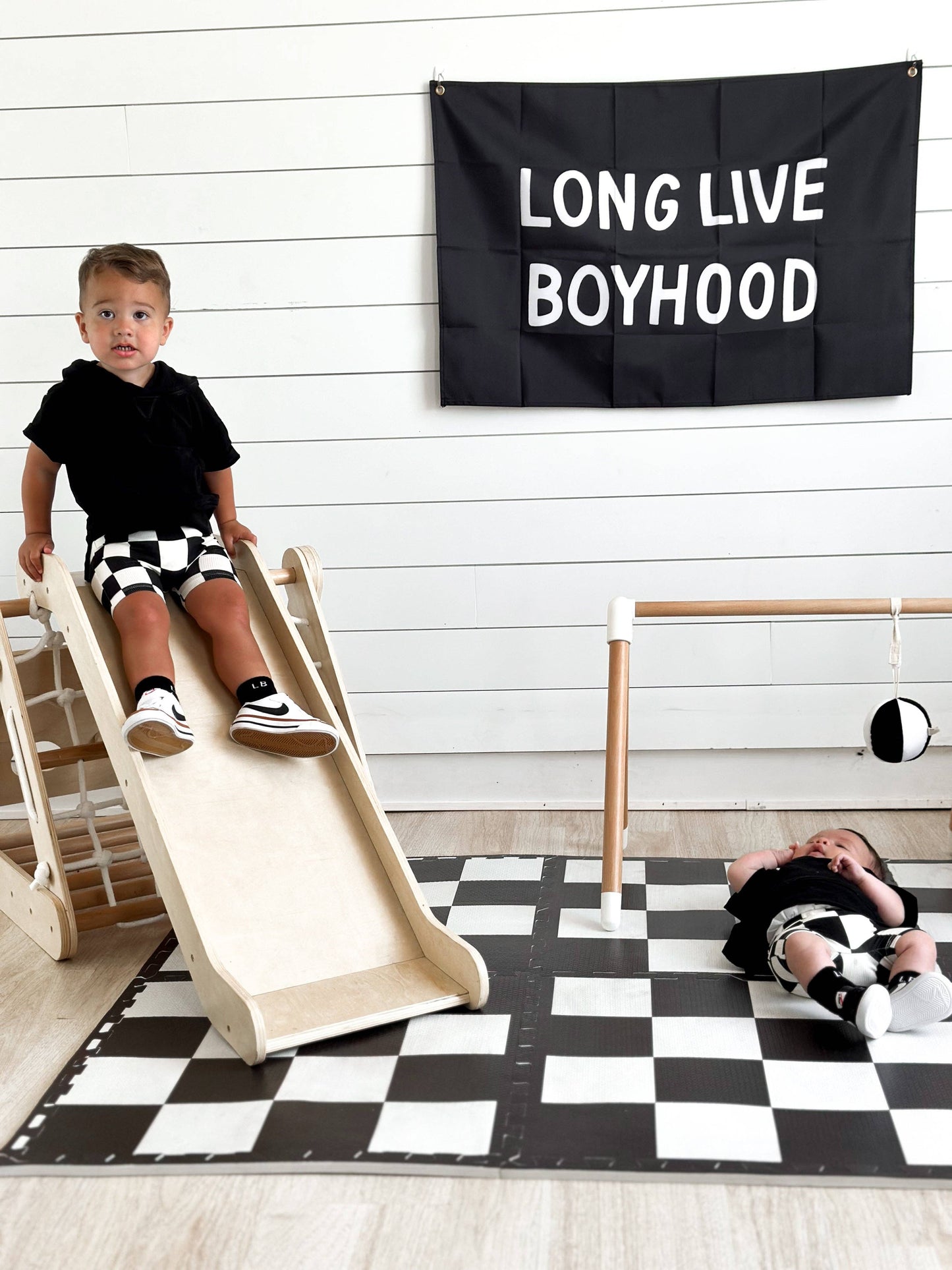 Rebel Proof Play Mat in Venice