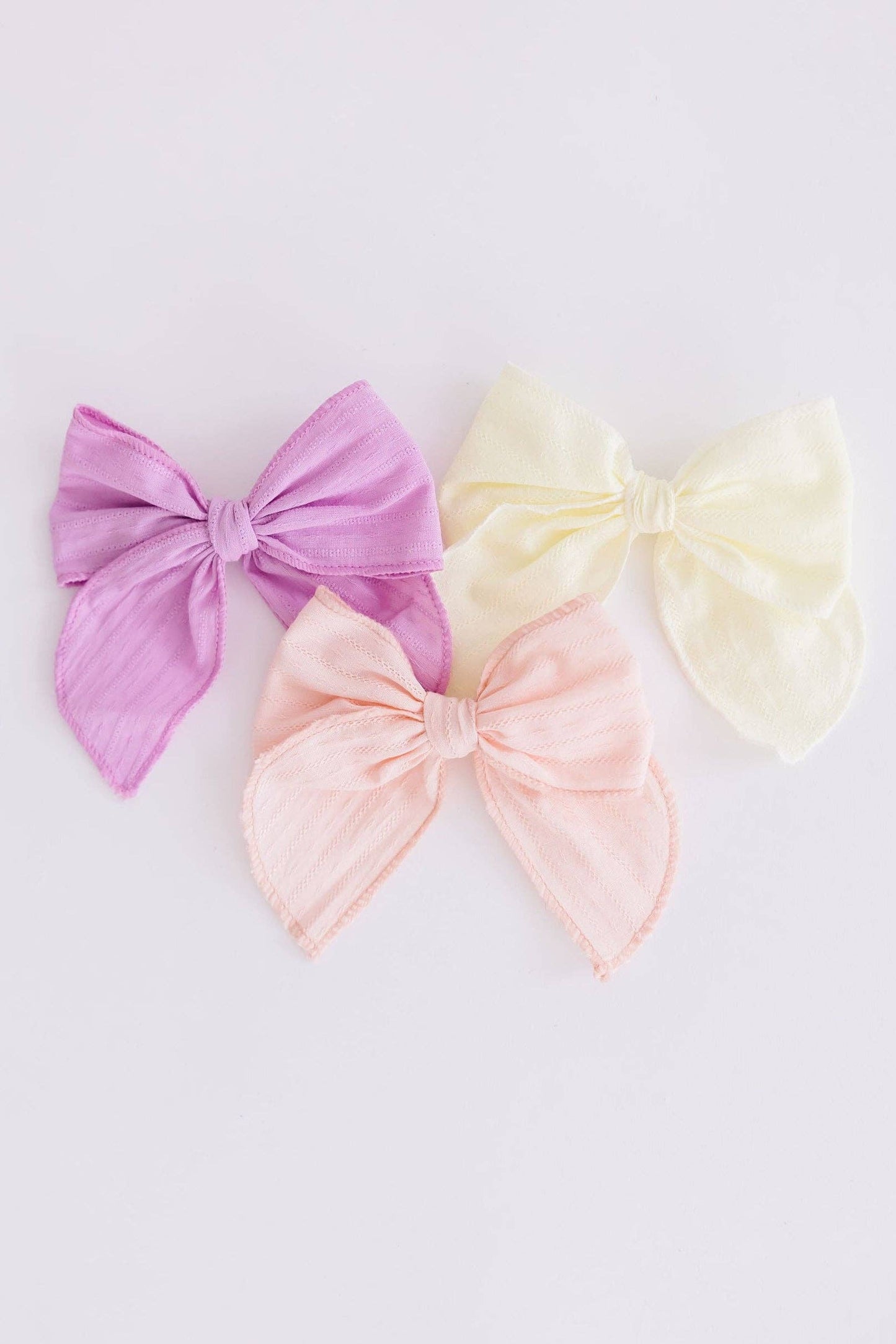 Classic Hair Bow - Bright Lilac