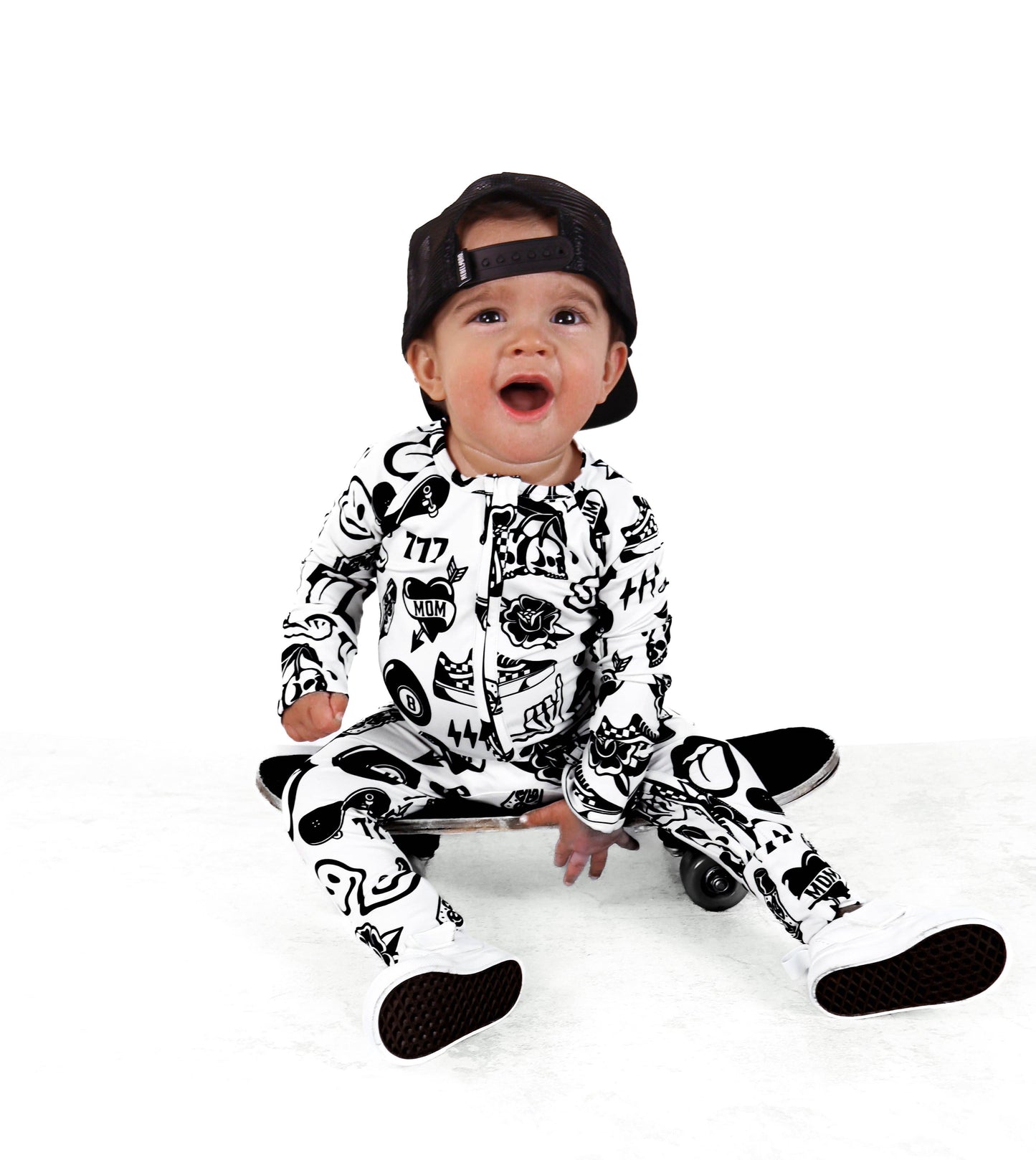 Bamboo Zippy Sleeper in Warped Tour