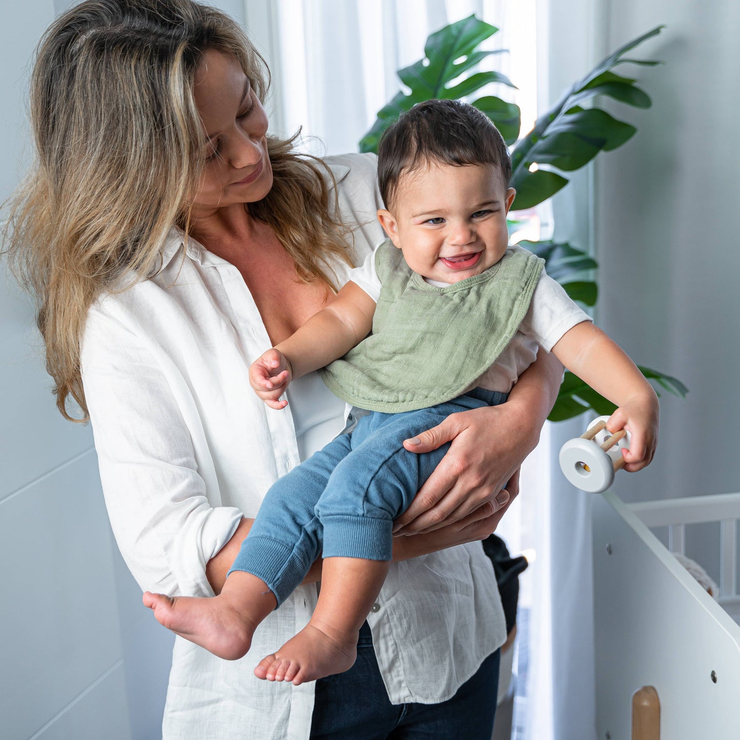 Muslin Cotton Baby Bibs Adjustable Size by Comfy Cubs