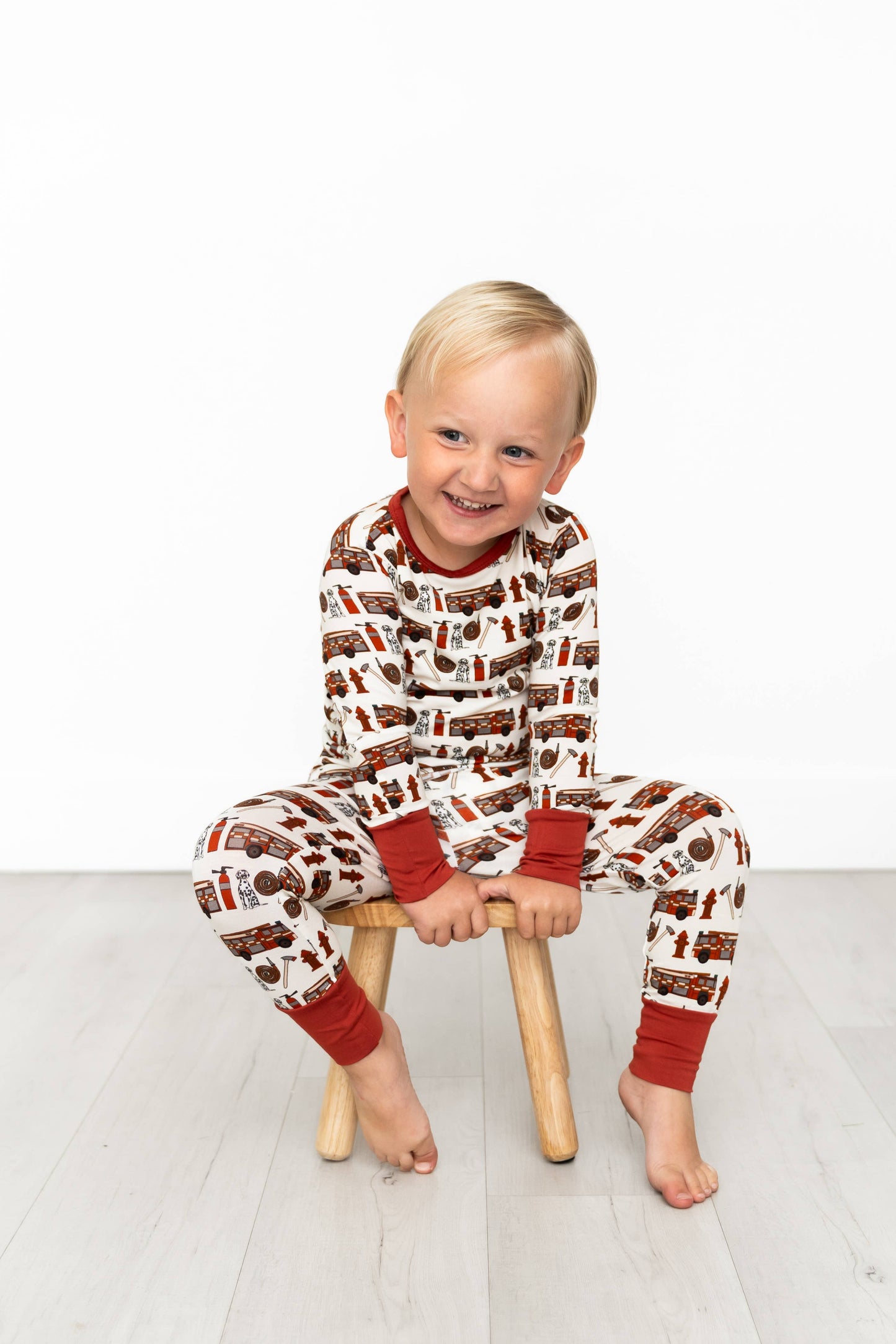 Alcaous Fire Trucks Bamboo 2-Piece Long Sleeve Set