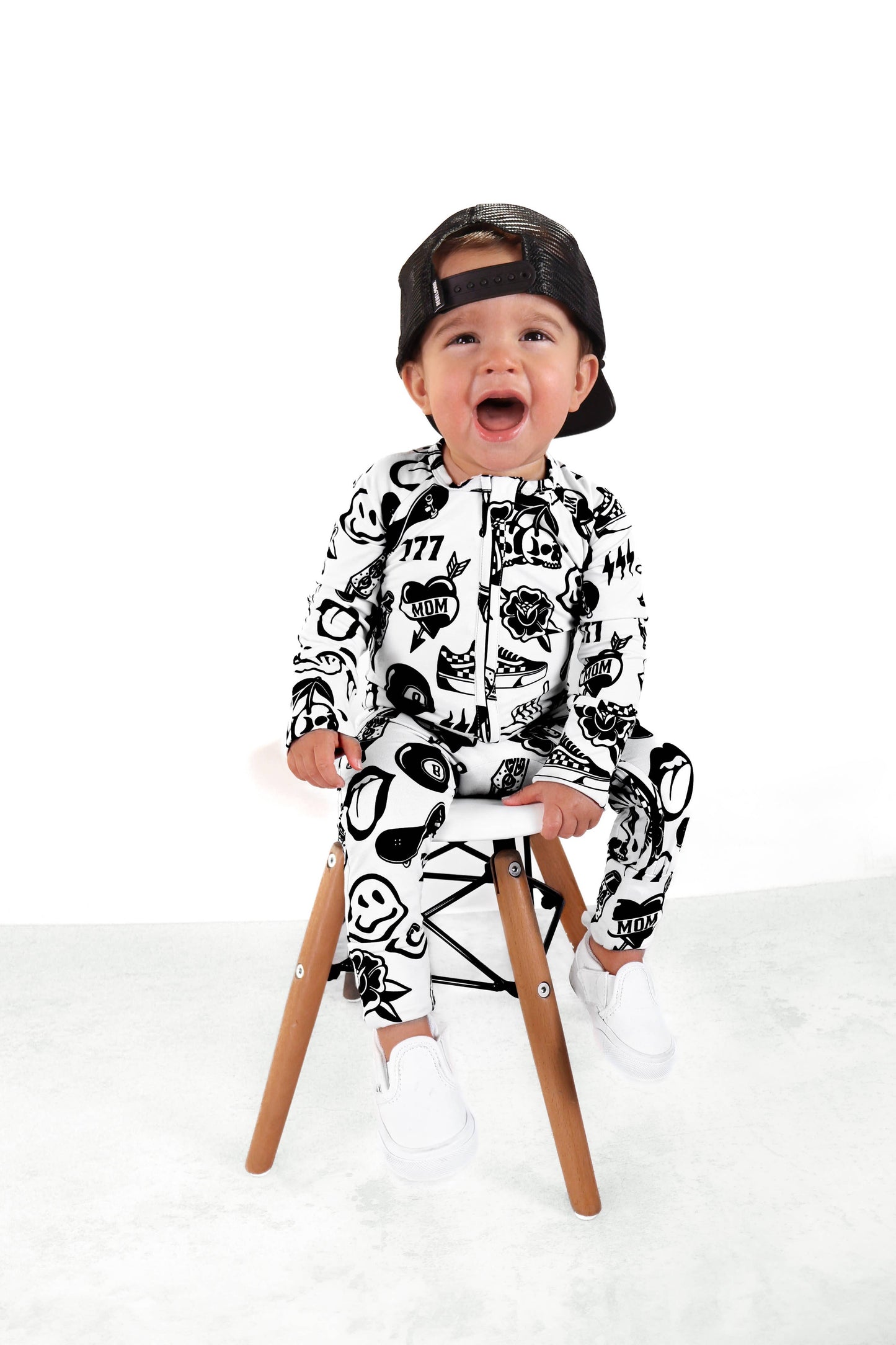 Bamboo Zippy Sleeper in Warped Tour