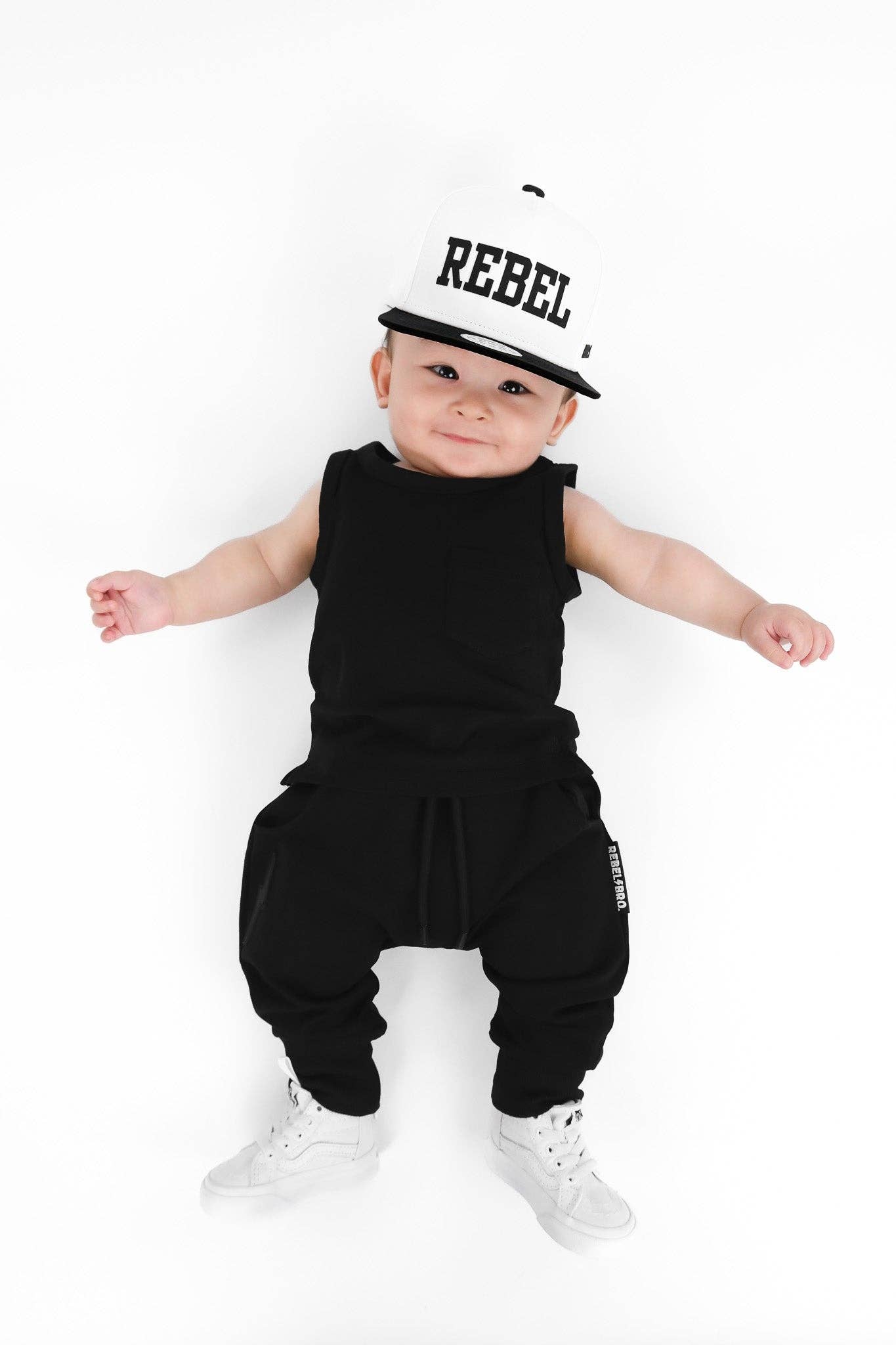 The Basic Rebel Jogger in Black