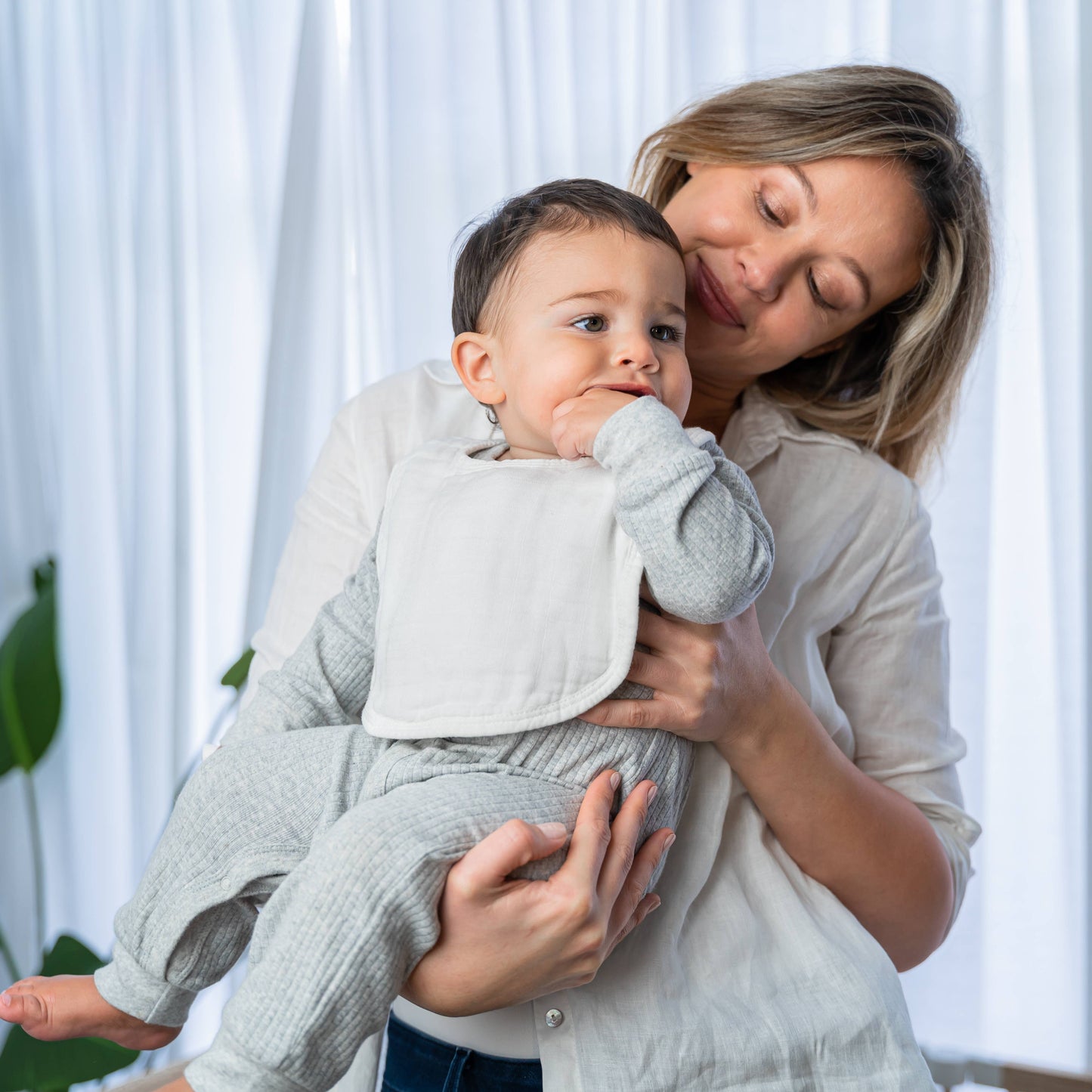 Muslin Cotton Baby Bibs Adjustable Size by Comfy Cubs