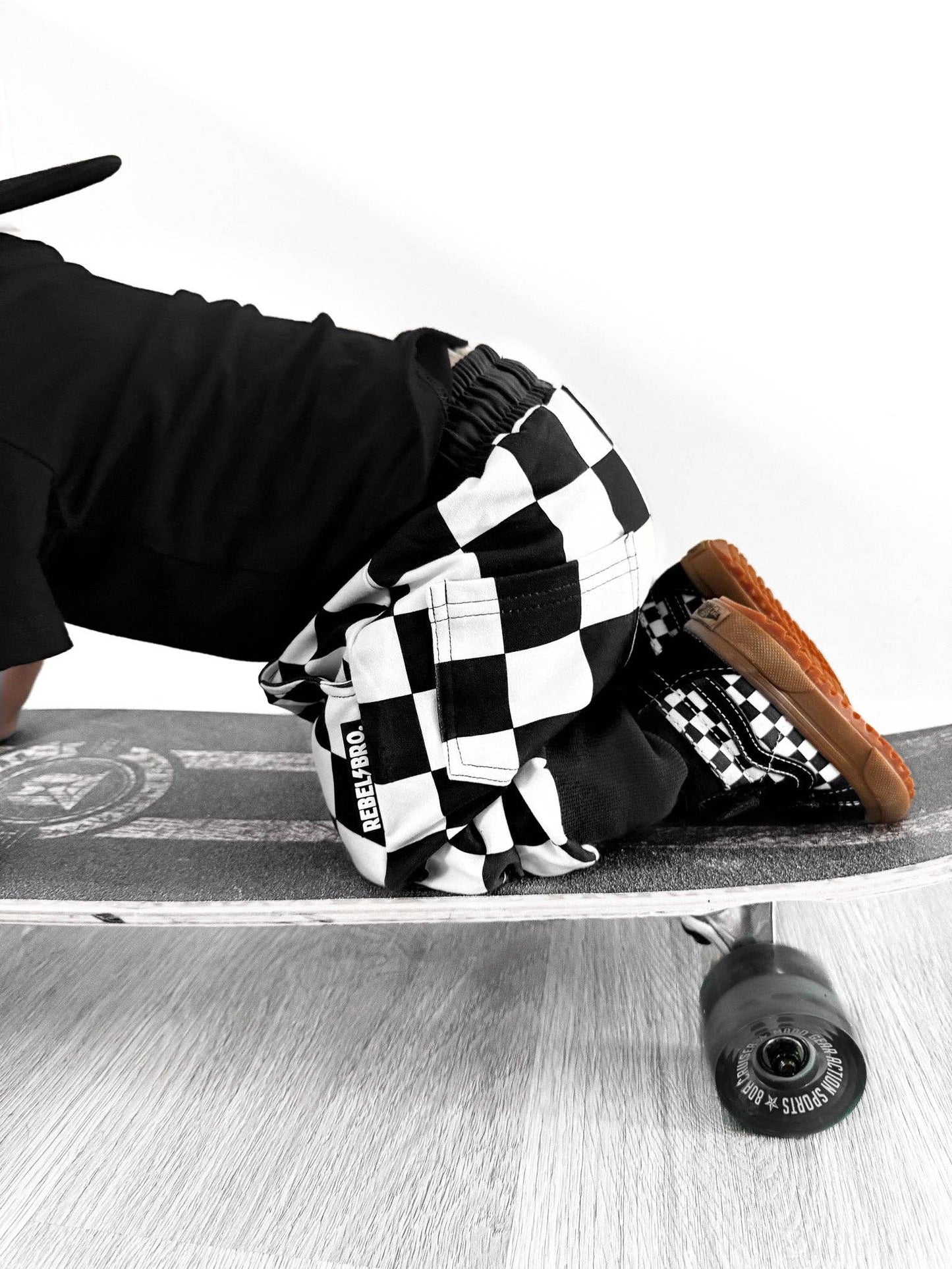 The Basic Rebel Jogger in Venice